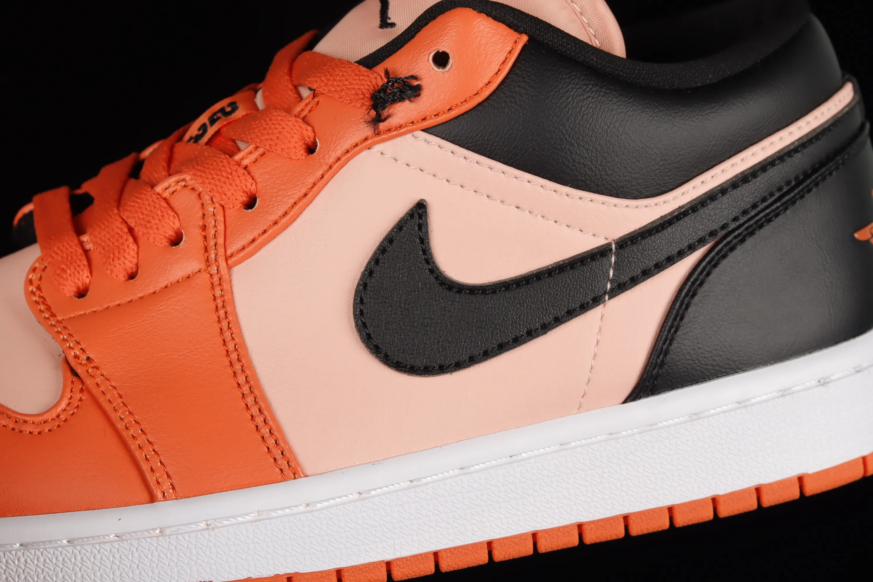 All categories Air Jordan Jordan series basketball shoes Air Jordan 1 Low Air Jordan 1 Low AJ1 Joe 1 white black orange low-top casual sneakers DM3379-600